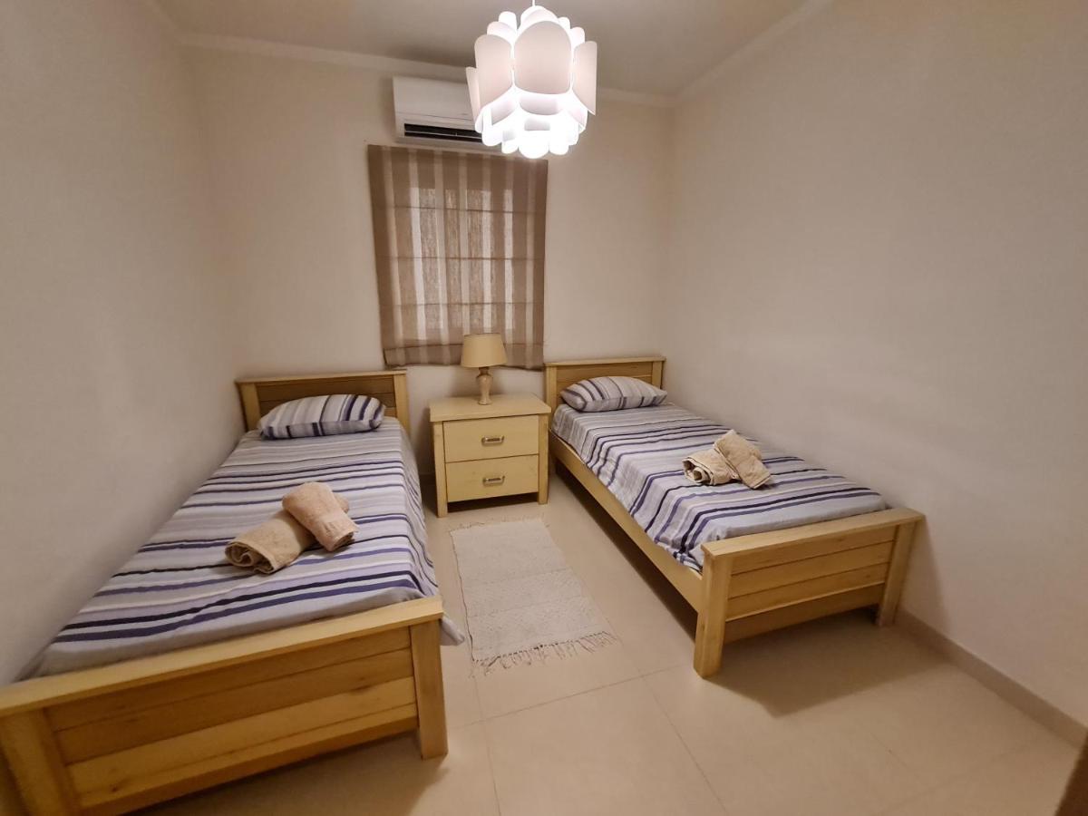 Zebbug Seabreeze Waterfront Flatアパートメント エクステリア 写真