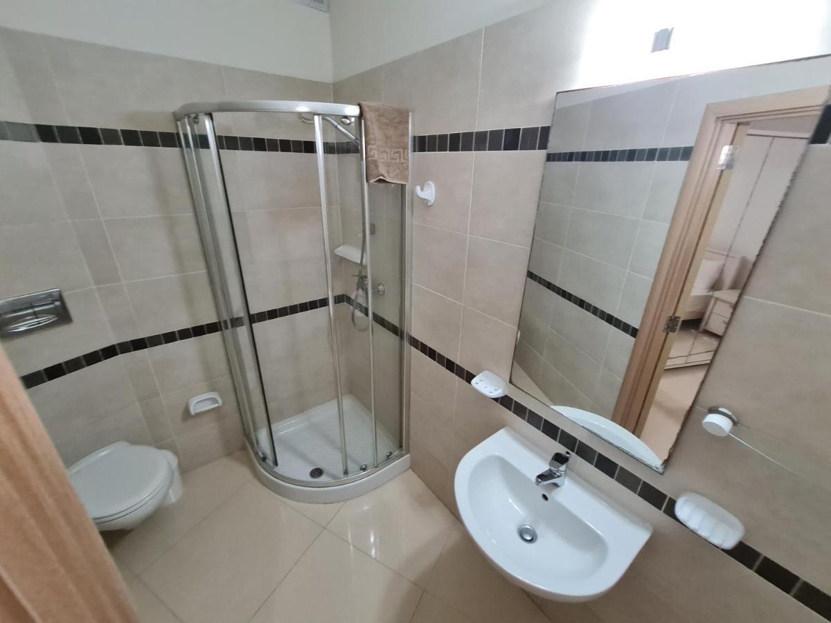 Zebbug Seabreeze Waterfront Flatアパートメント エクステリア 写真